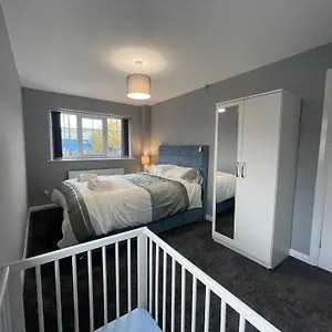 Luxury 3 Bed Detached House Farsley